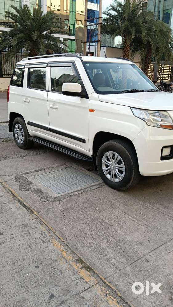 Mahindra Tuv 300 T6, 2017, Diesel