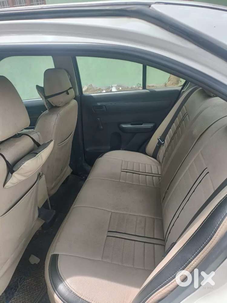 Maruti Suzuki Dzire Tour 2015