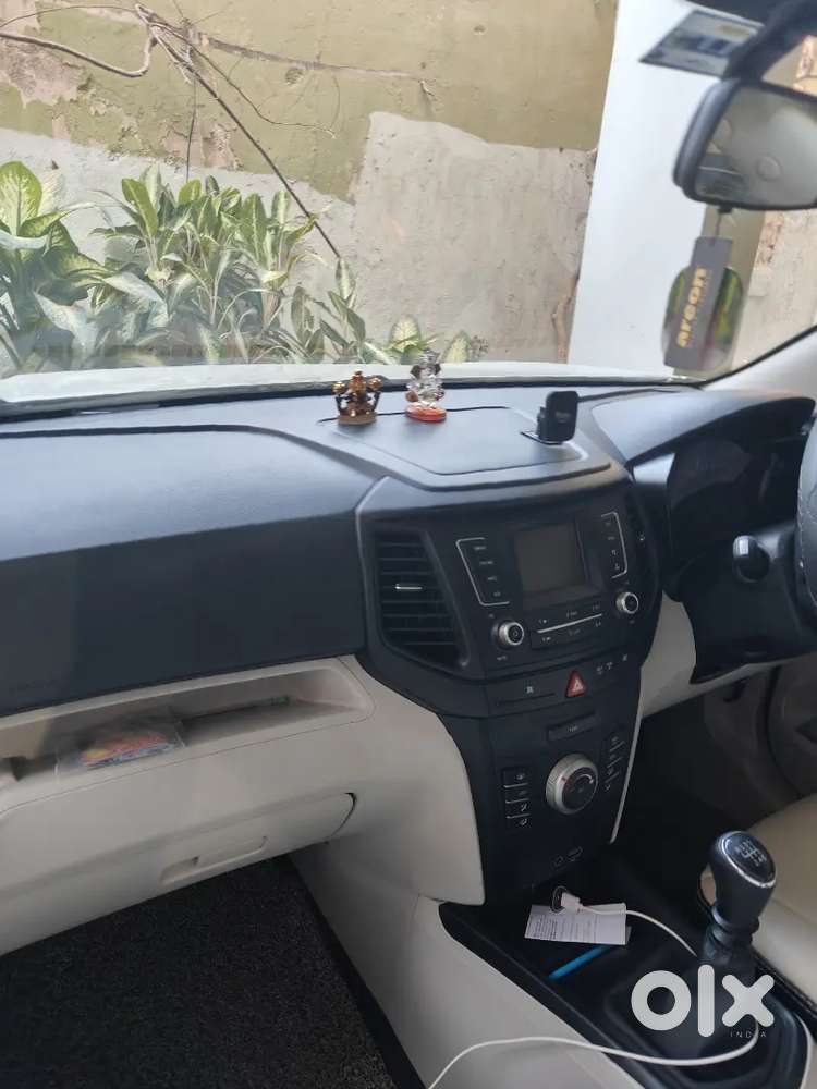 Mahindra Xuv300 2022