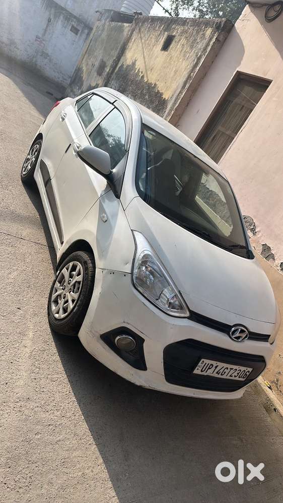 2017 Hyundai Xcent Base