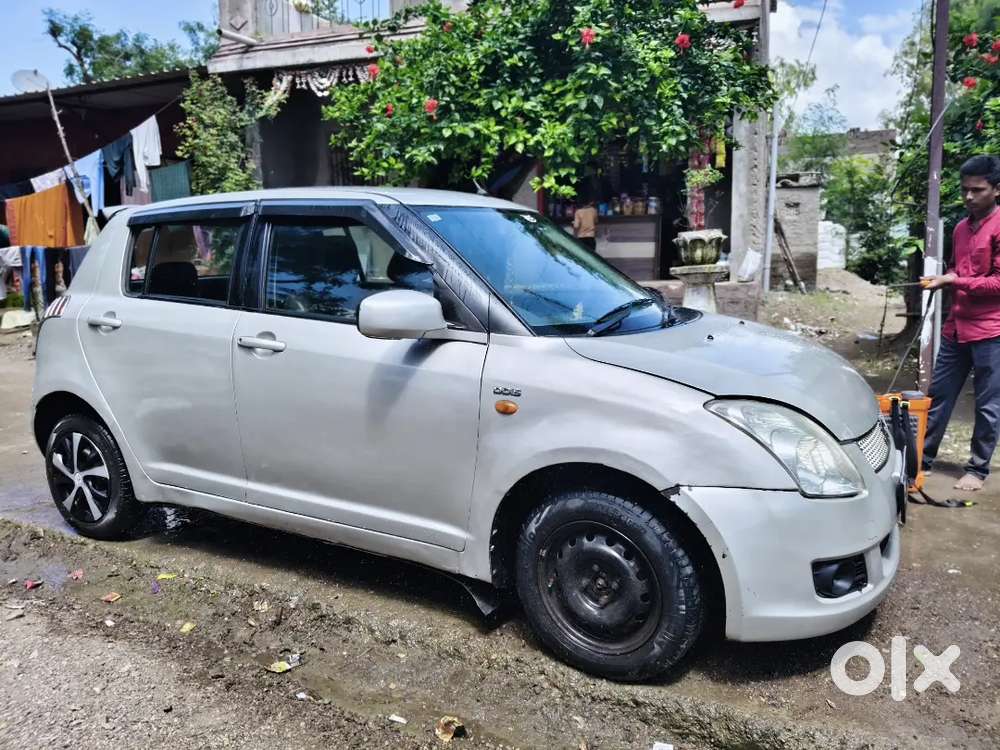 Maruti Suzuki Swift 2010