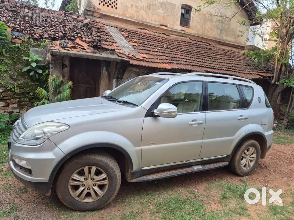 Mahindra Rexton 2015 Diesel Well Maintained