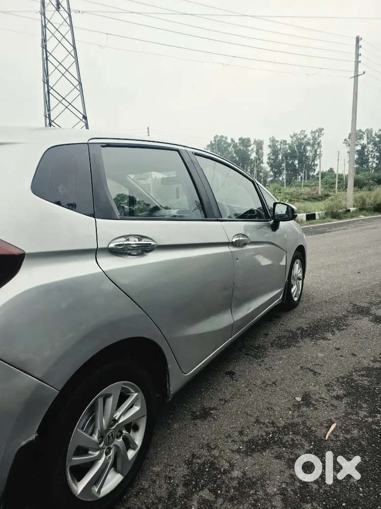 Honda Jazz Diesel. Manufacturing 2015. Registered 2016.