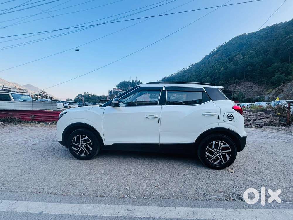 Mahindra Xuv300 W8, 2023, Petrol