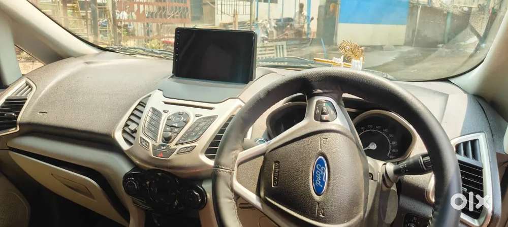 Ford Escort 2013 Top End