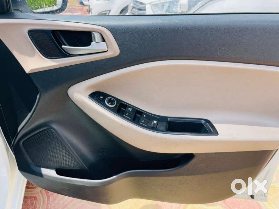 Hyundai I20 Sportz 1.2 Vtvt, 2019, Petrol
