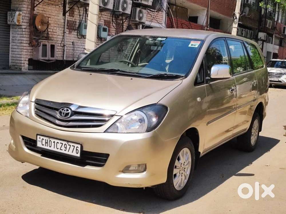 Toyota Innova 2.5 V 7 Str, 2009, Diesel