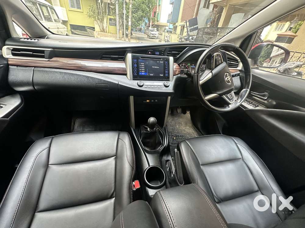Toyota Innova Crysta Touring Sport 2.4 Mt, 2017, Diesel