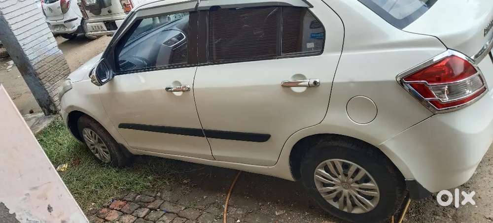 Maruti Suzuki Swift Dzire 2013