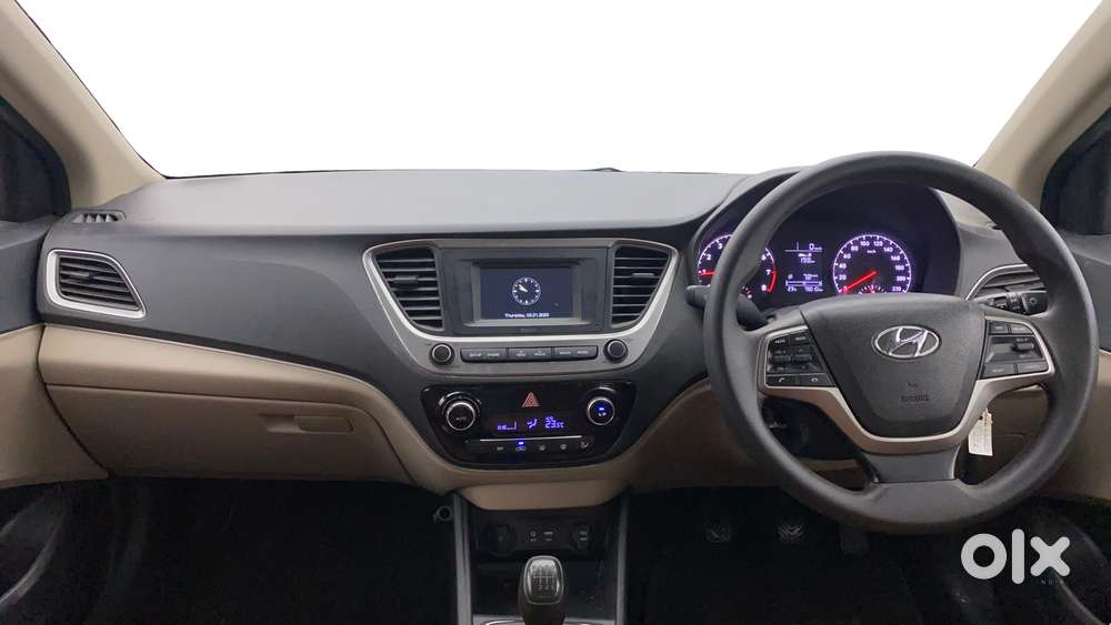 Hyundai Verna 1.4 Vtvt Ex, 2019, Petrol