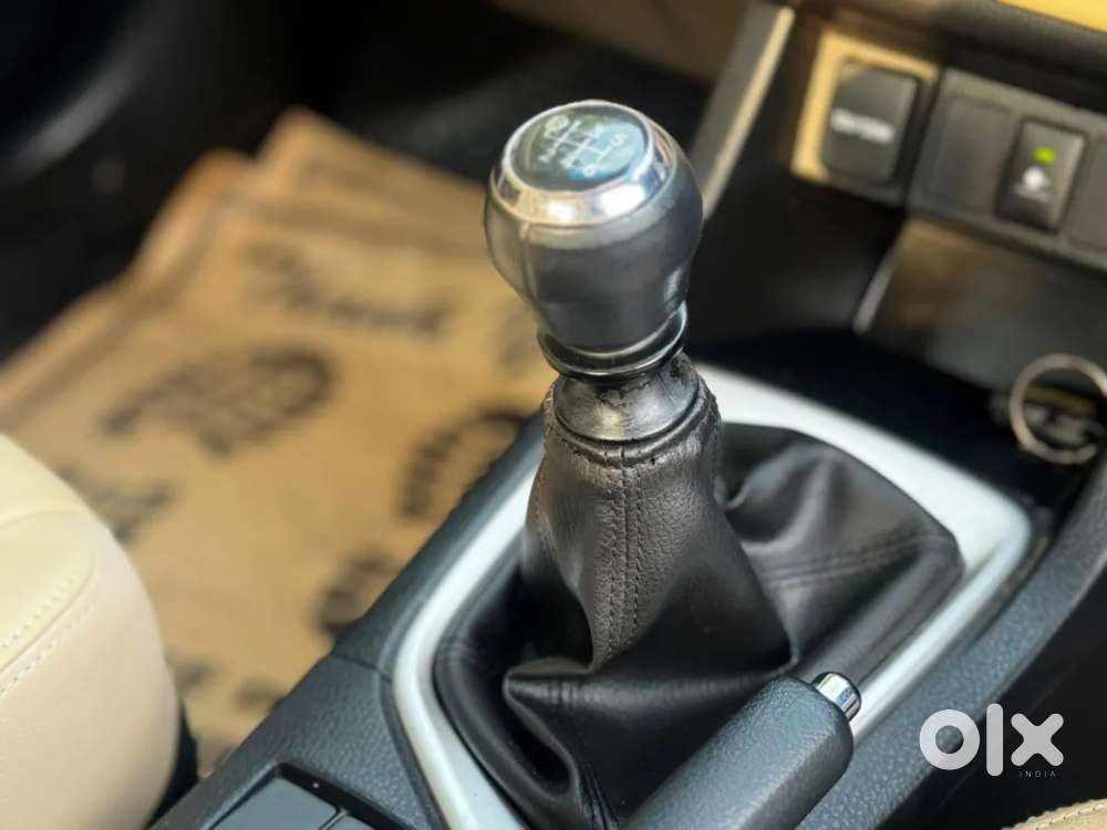 Toyota Corolla Altis 1.8g Limited, 2019, Petrol