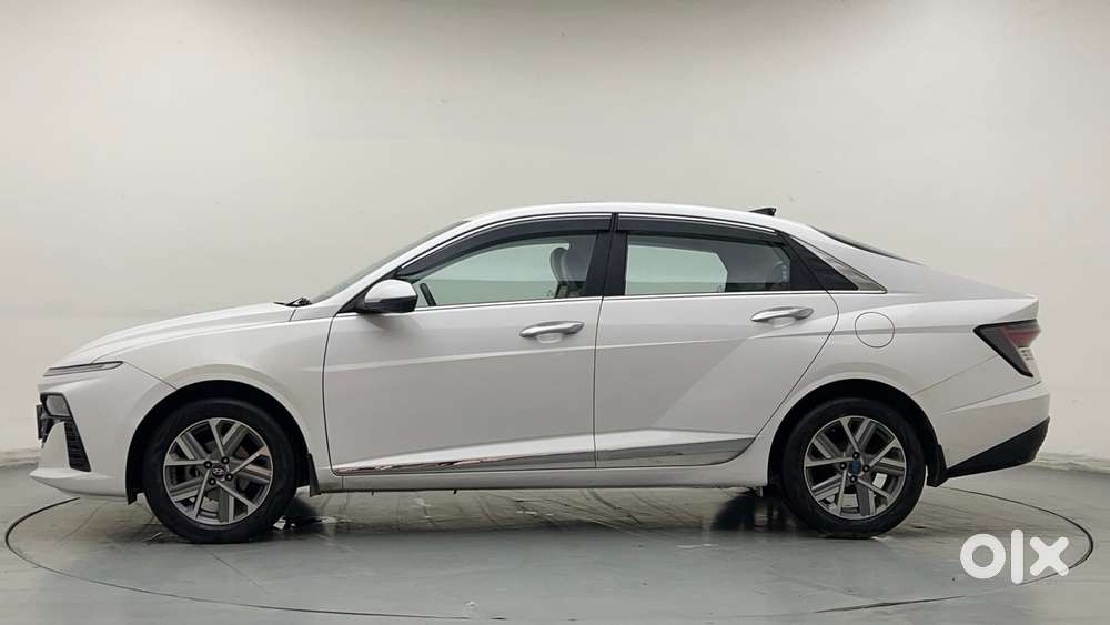 Hyundai Verna 1.5 Sx Petrol Mt, 2024, Petrol