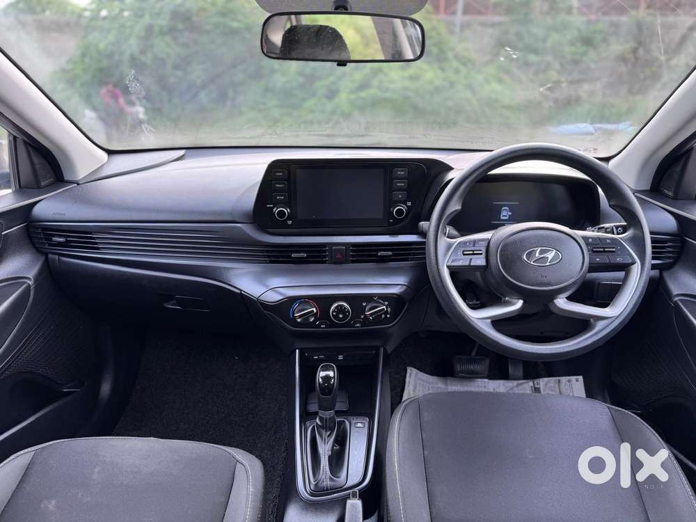 Hyundai I20 Sportz 1.2 Ivt, 2023, Petrol