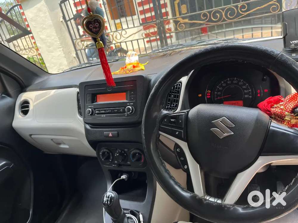 Vehicle Is In Mint Condition 
Additional Led Light Installed