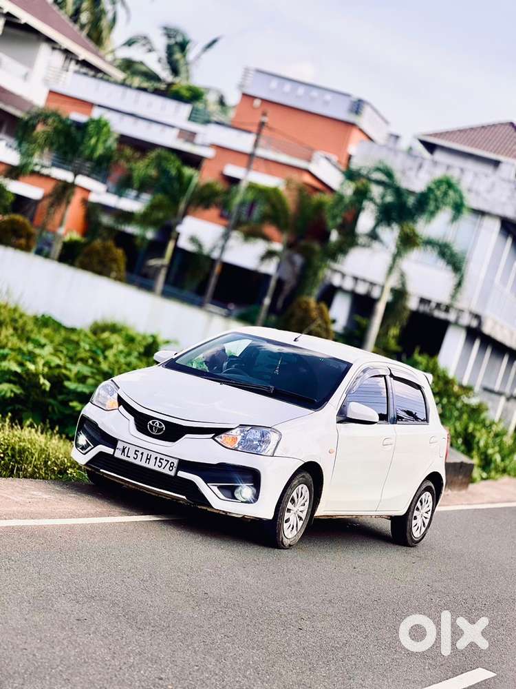Toyota Etios Liva 2017 Diesel Well Maintained