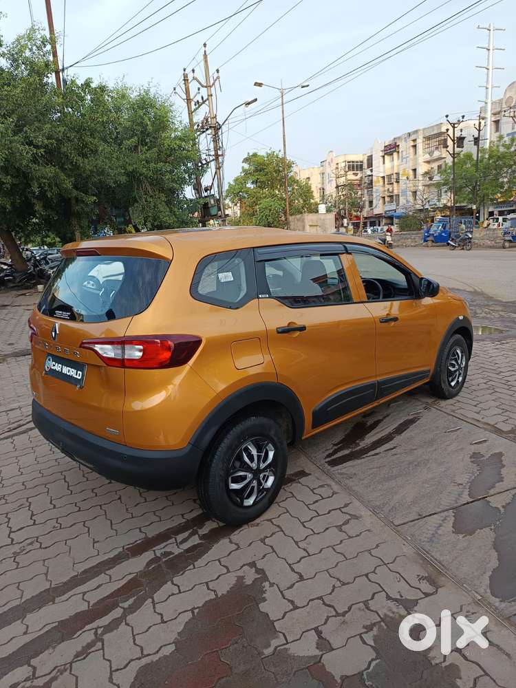 Renault Triber 1.0 Rxe, 2020, Petrol