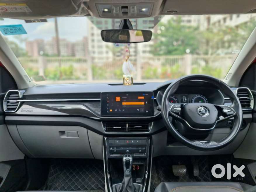 Skoda Kushaq 1.0 Tsi Style At, 2021, Petrol