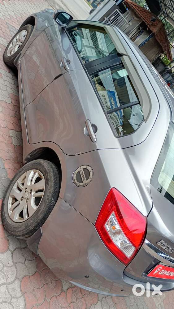 Maruti Suzuki Swift Dzire Zdi Bsiv, 2012, Diesel