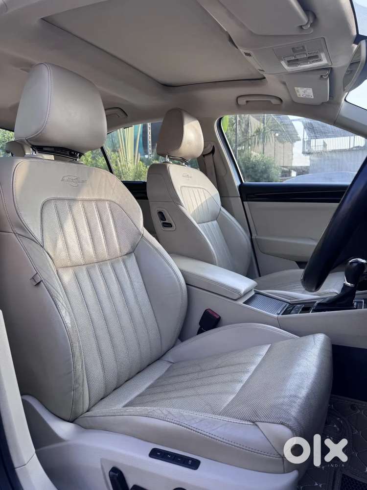 Skoda Superb Lk 2.0 Tdi At, 2019, Diesel