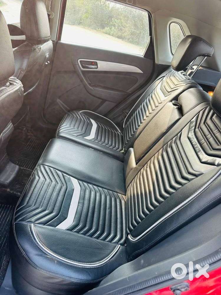 Maruti Suzuki Brezza Zdi+ Dual Tone, 2017, Diesel