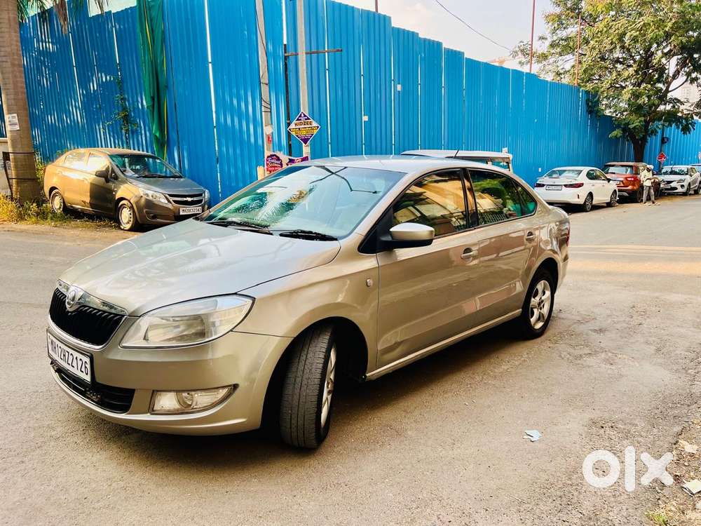 Skoda Rapid Elegance 1.6 Tdi Cr Manual, 2012, Diesel
