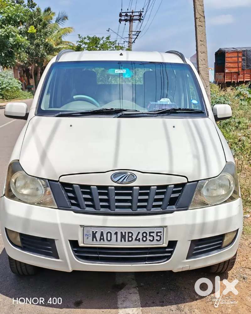 Mahindra Quanto 1.5 C8 2013