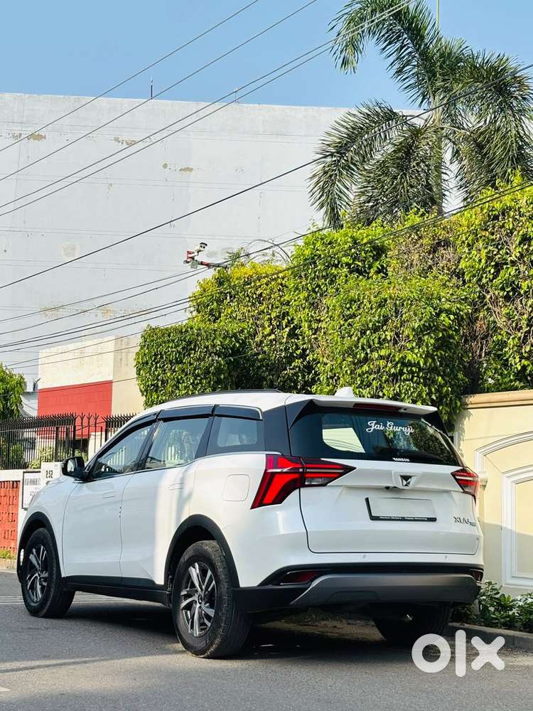 Mahindra Xuv700 2.2 Ax 5 Diesel Mt 7 Str, 2023, Diesel