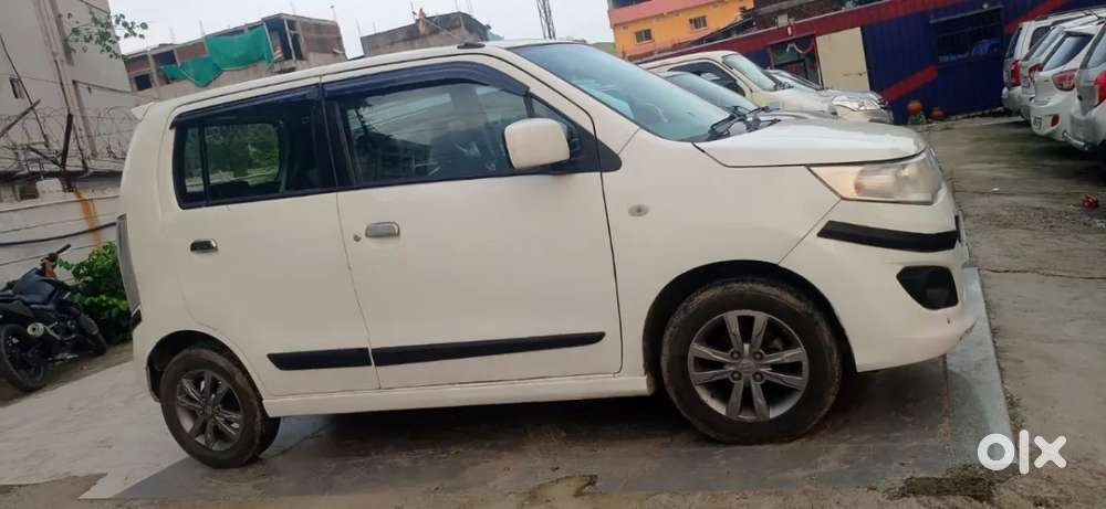 Maruti Suzuki Stingray Vxi, 2016, Petrol