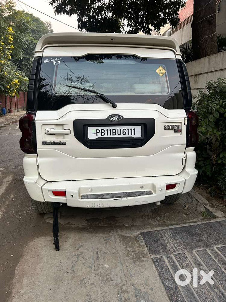 Mahindra Scorpio Diesel 2015