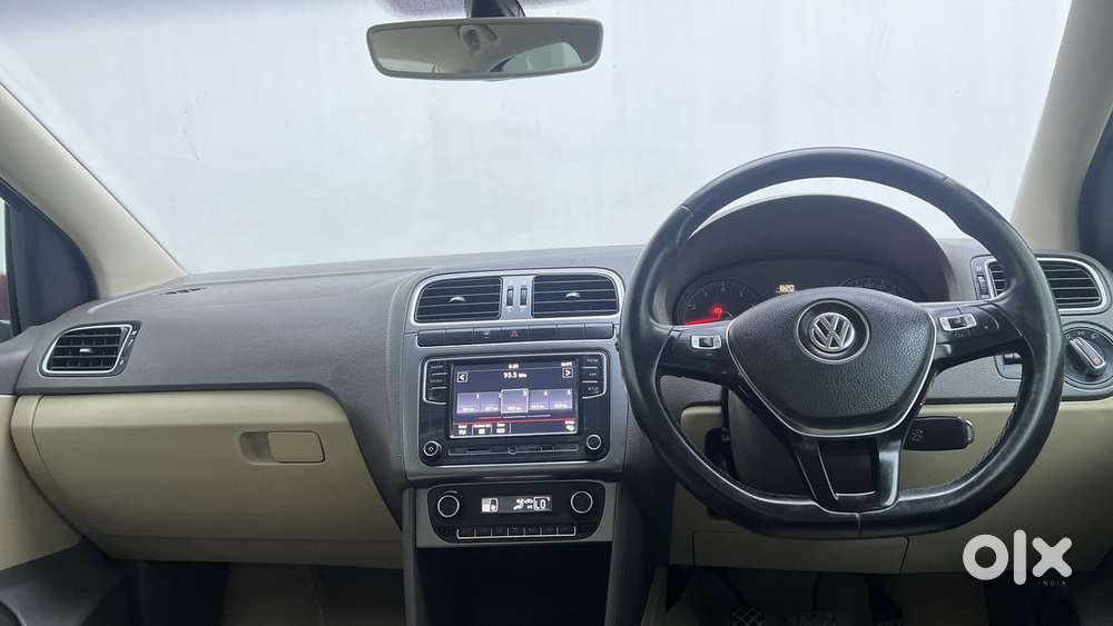 Volkswagen Vento Petrol Highline At, 2020, Petrol