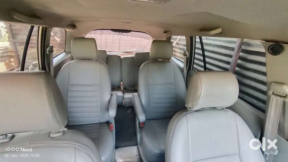 Toyota Innova 2012 Diesel Well Maintained