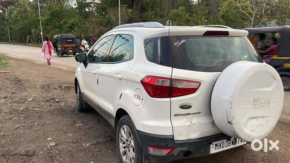 Ford Ecosport Petrol 2015