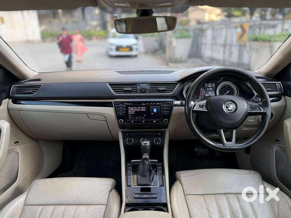 Skoda Superb Lk 1.8 Tsi At, 2017, Petrol