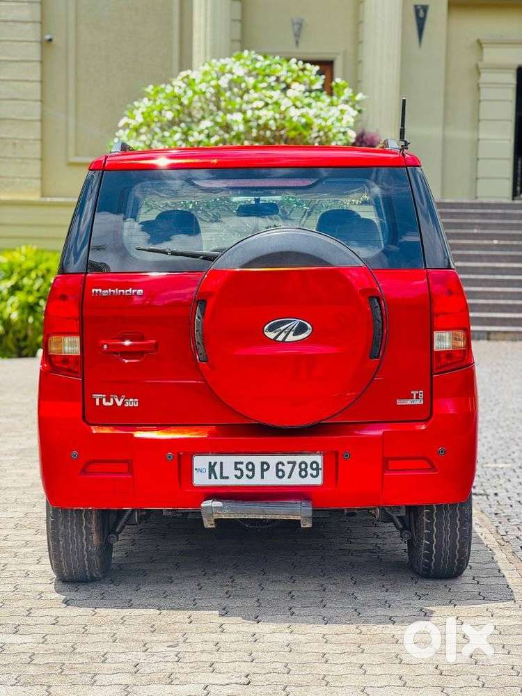 Mahindra Tuv 300