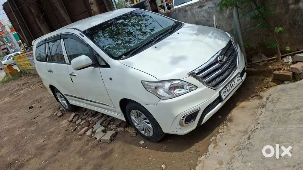 Toyota Innova Diesel 2012 Year