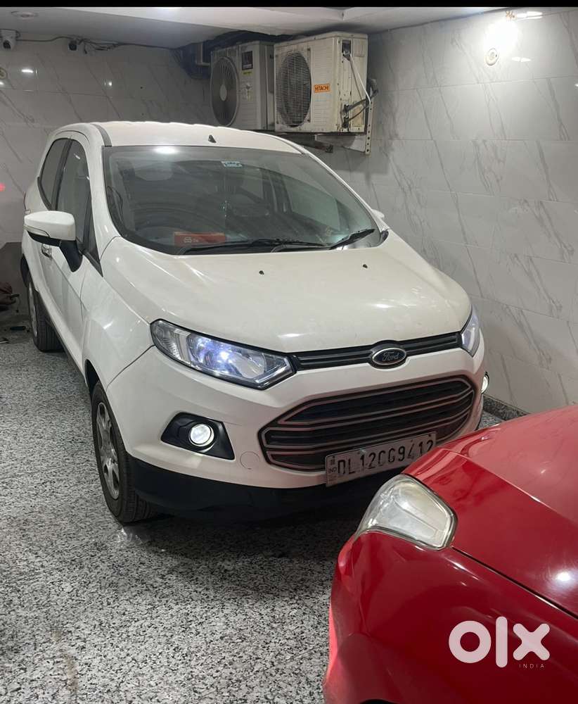 Ford Petrol Car 2015