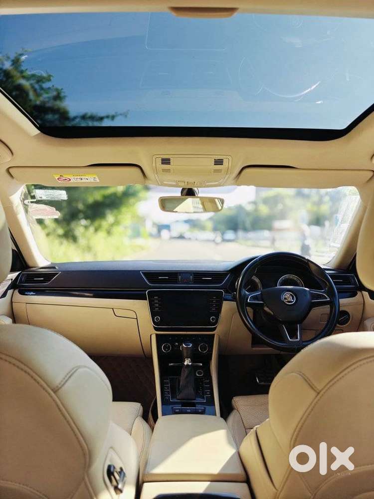 Skoda Superb L&k 1.8 Tsi At, 2020, Petrol