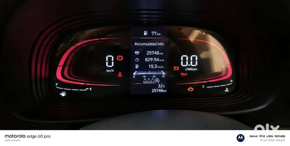 Hyundai New Venue 2024 Petrol Well Maintained