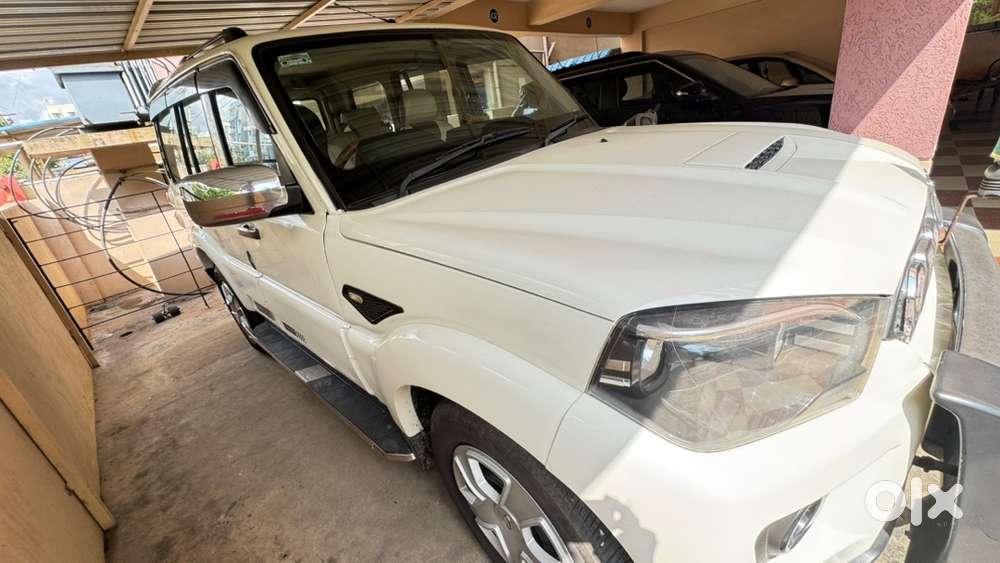 Mahindra Diesel Car 2020