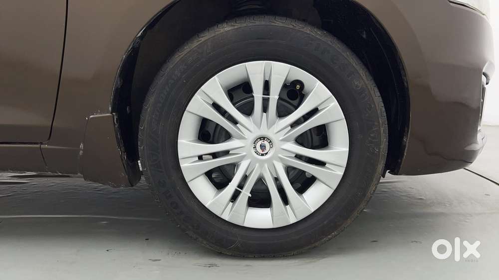 Maruti Suzuki Ciaz 2014-2017 Vxi, 2015, Petrol
