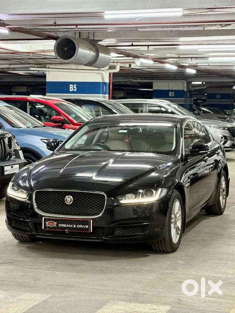 Jaguar Xe Pure, 2016, Petrol
