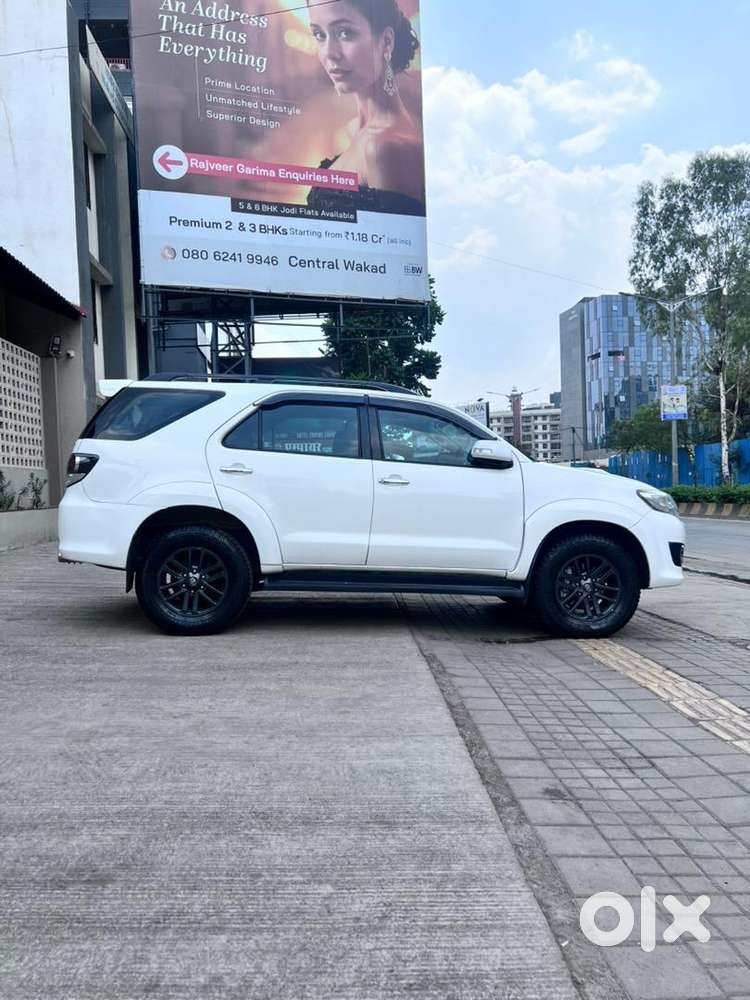 Toyota Fortuner 3.0 4x4 At