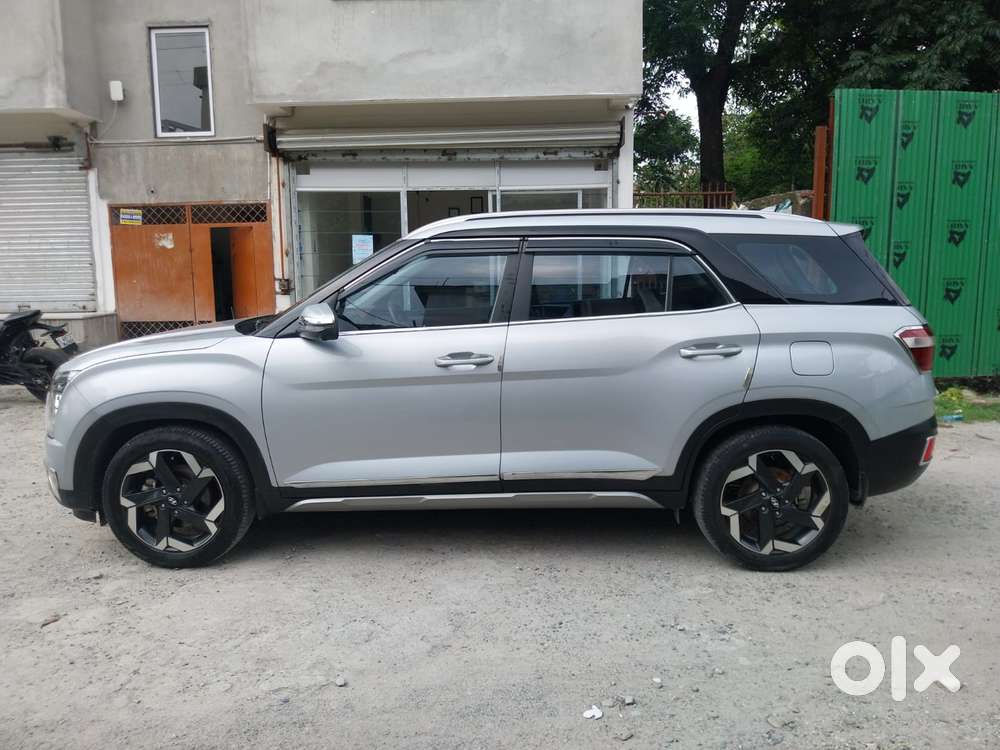Hyundai Alcazar, 2021, Petrol