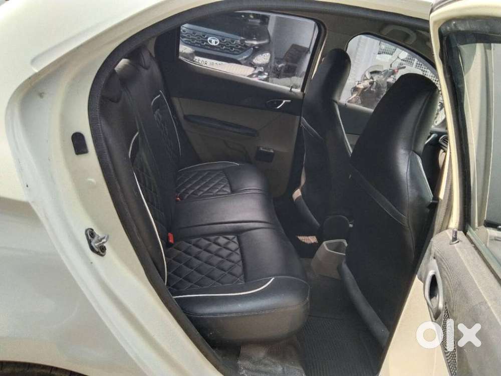 Tata Tiago Xe, 2017, Petrol