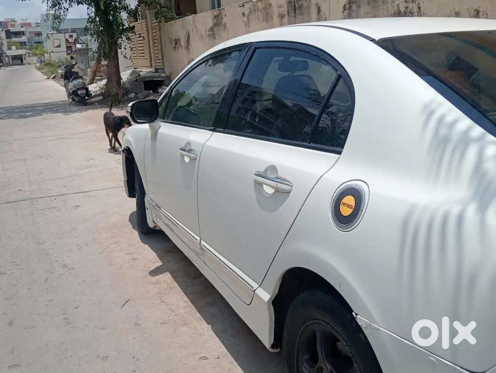 Power Window ,power Selling,cruise Control, Sun Roof,power Mirrors,