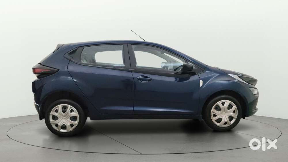 Tata Altroz 1.2 Xta Petrol Dct, 2022, Petrol
