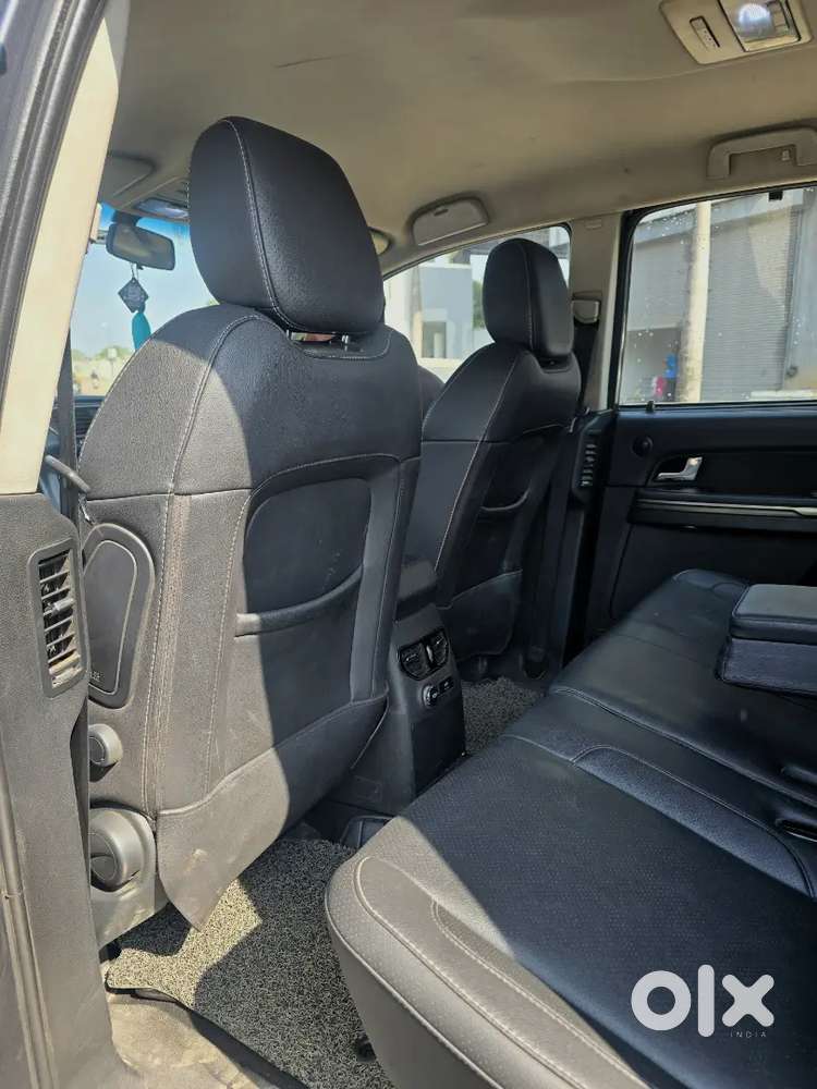 Tata Hexa 2017end