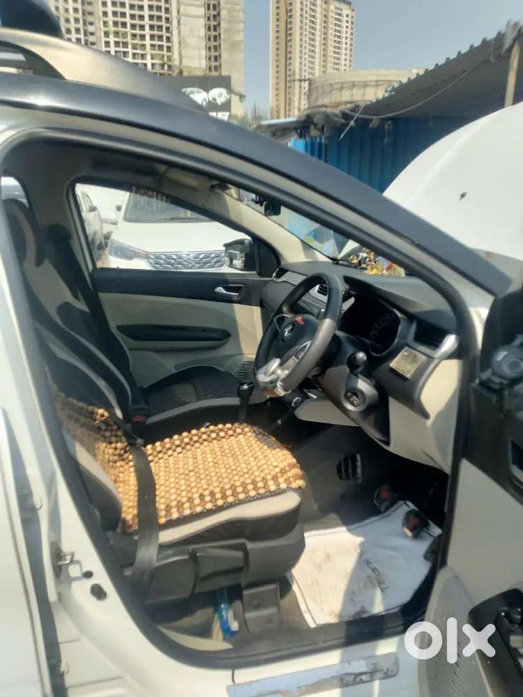 Renault Triber Petrol Manual 5 Year