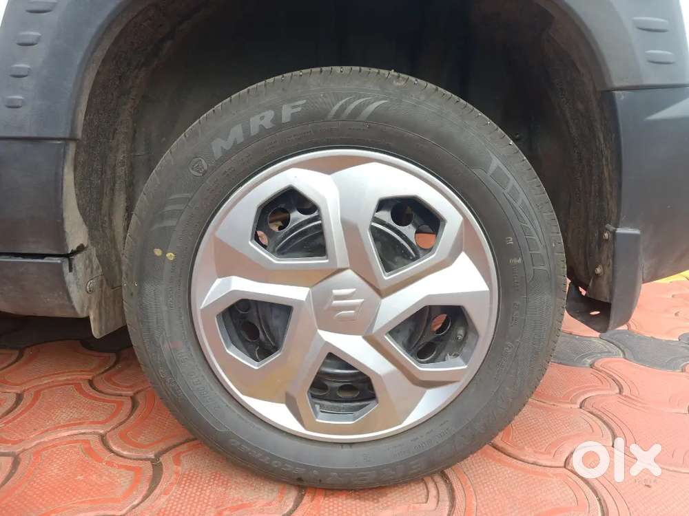 Maruti Suzuki Brezza Lxi 2026