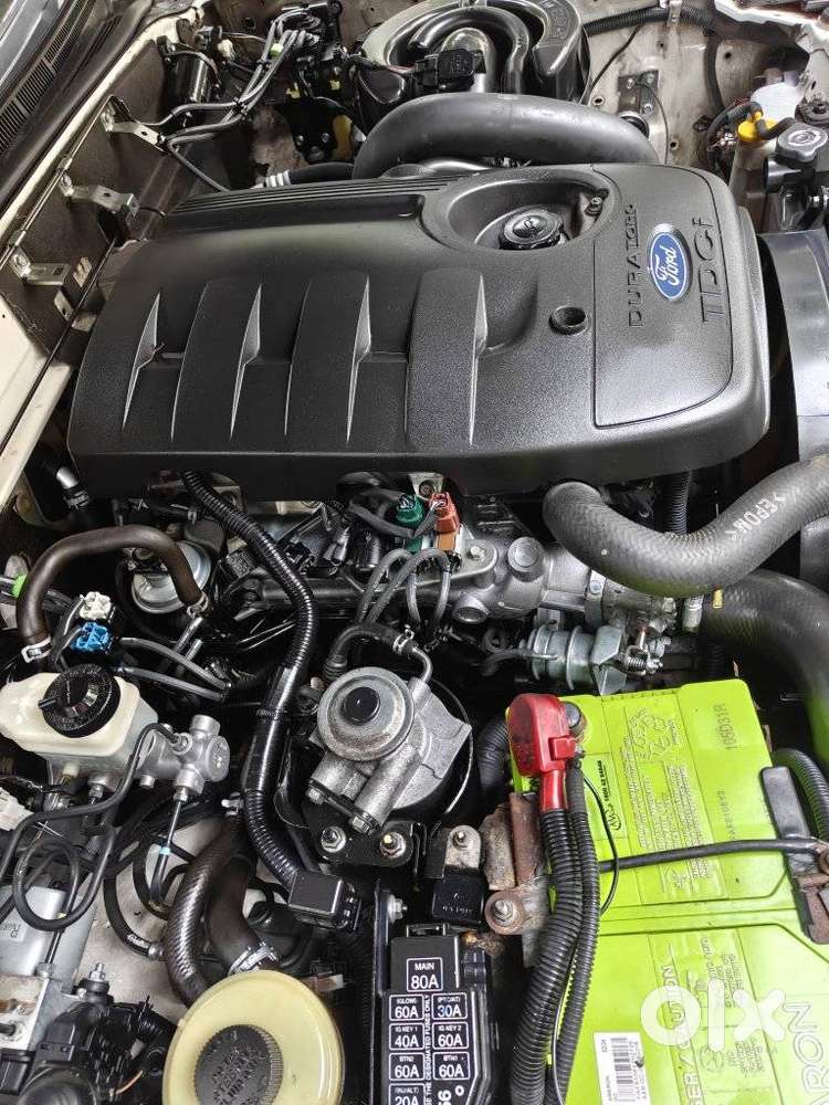 Ford Endeavour 4x4 Thunder Plus, 2012, Diesel
